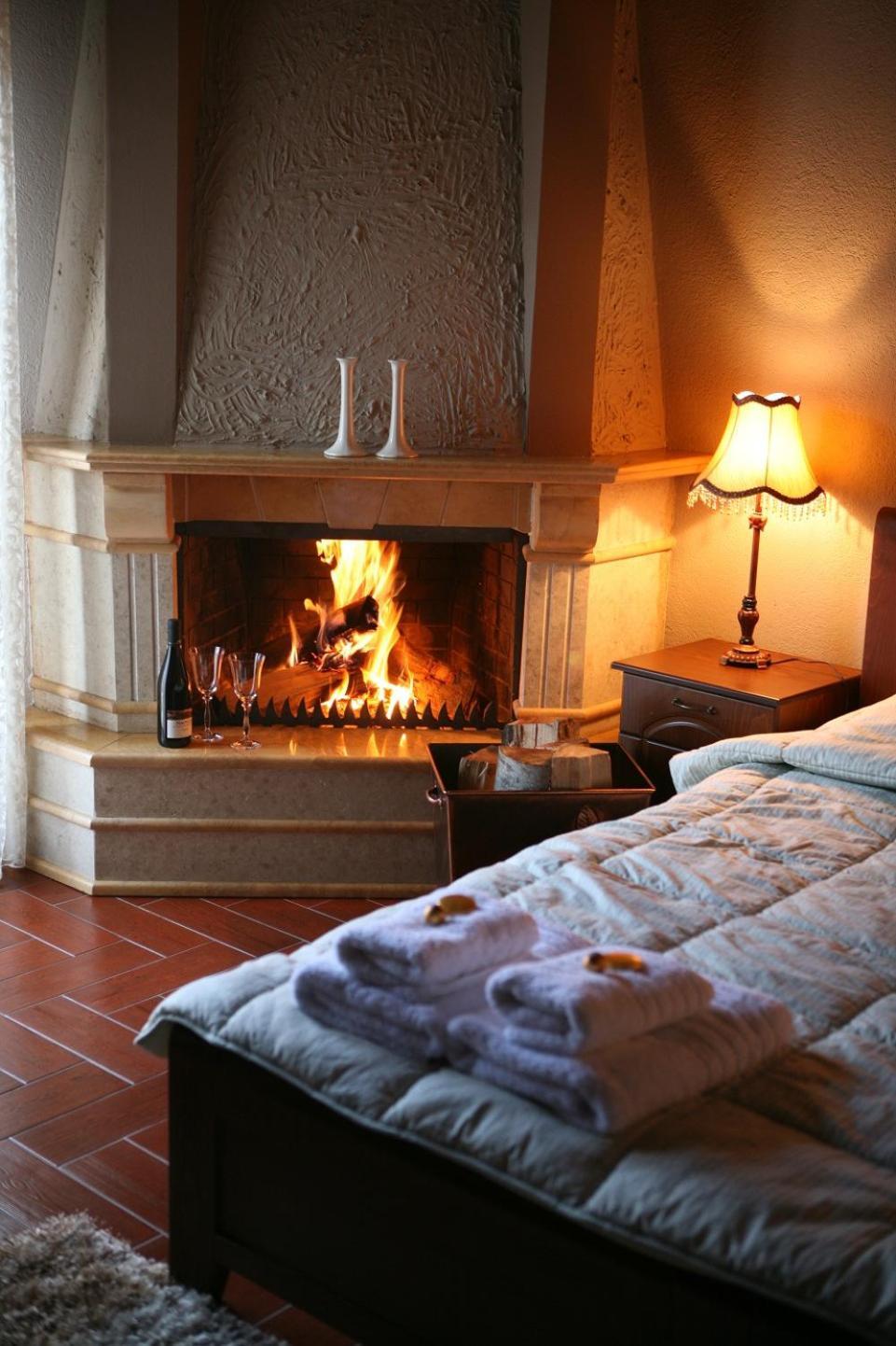 Morfeas Guesthouse Káto Loutrákion Rum bild